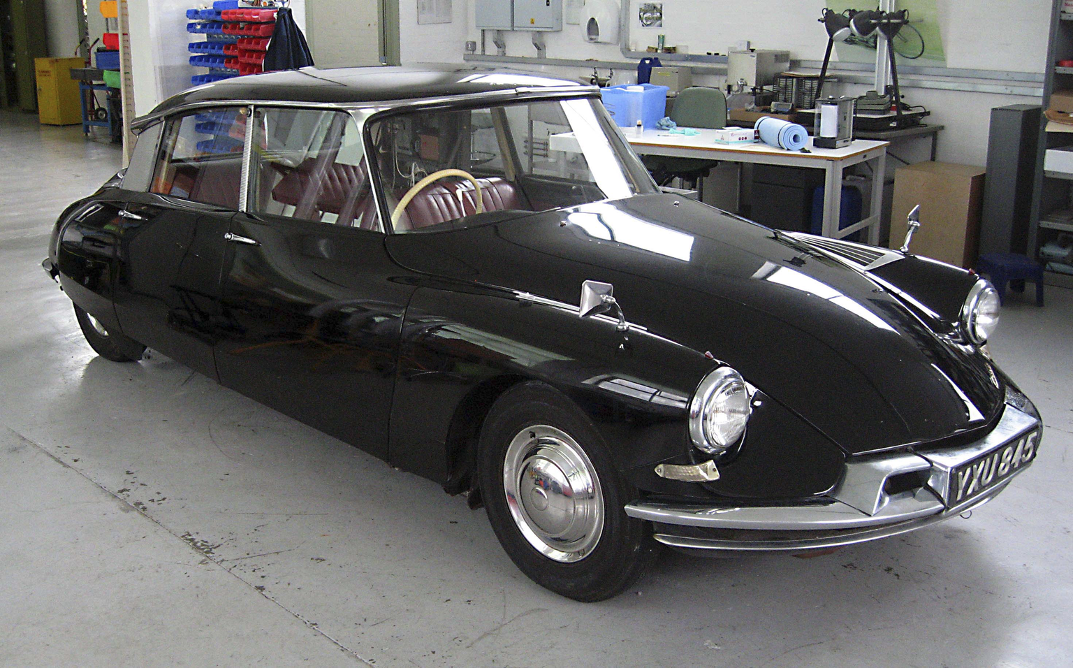 Citroen DS19 automatically-controlled car at the Science Museum, Wroughton