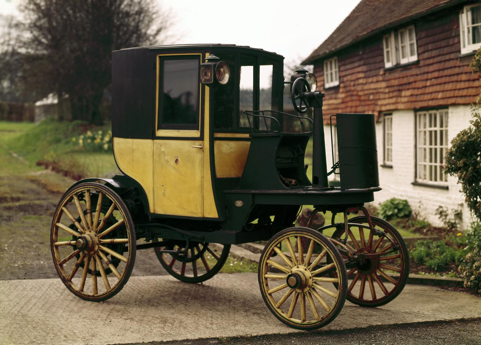 The Surprisingly Old Story Of London's First Ever Electric Taxi