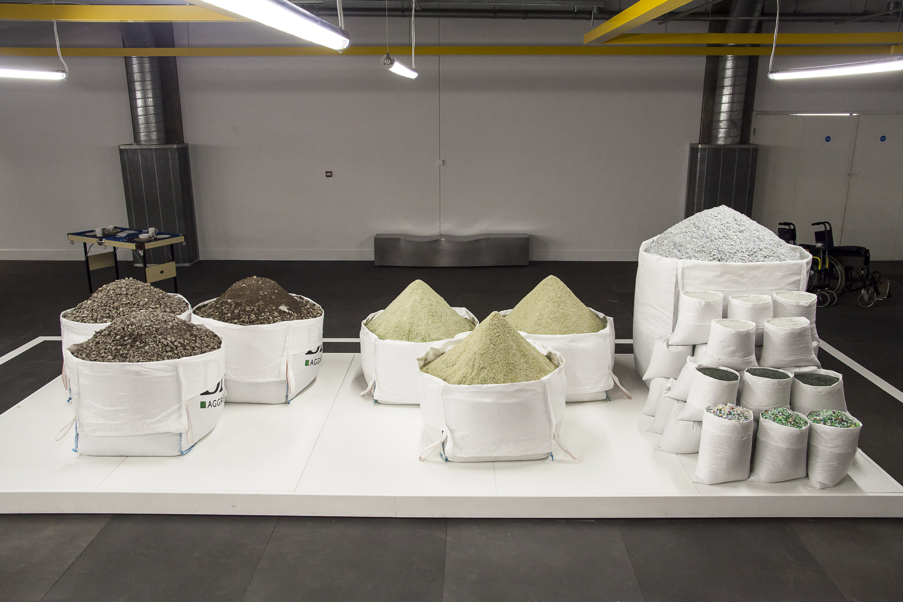 Bottom ash aggregate (left) on display in Phase 2 of The Rubbish Collection © Katherine Leedale