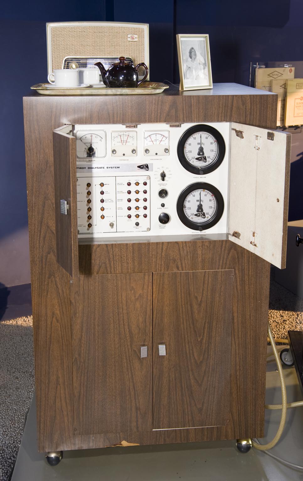 Milton Roy kidney machine used for home dialysis, c.1966.