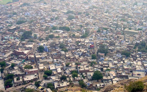 View over Jaipur. Photo Sven Linder (CC BY 2.0)
