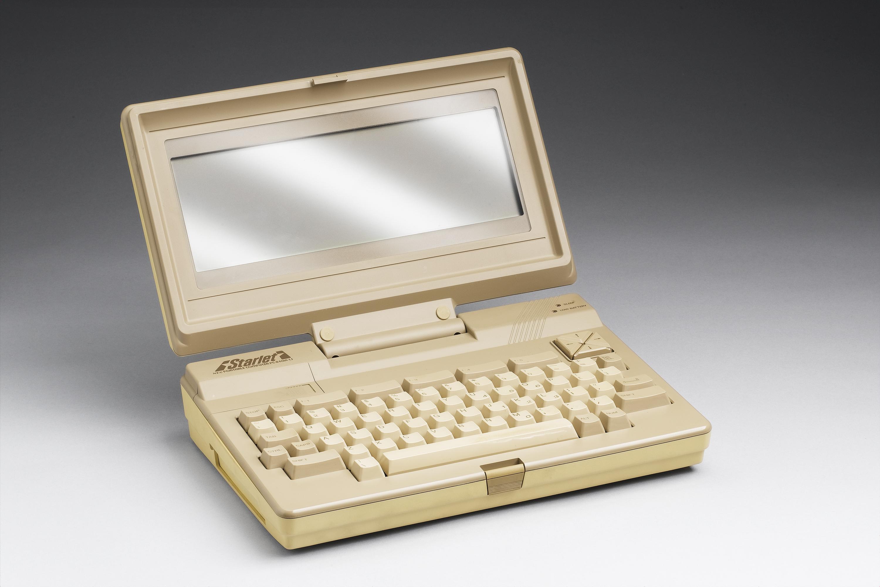 Portable Computer by NEC, model 840 1A "STARLET"