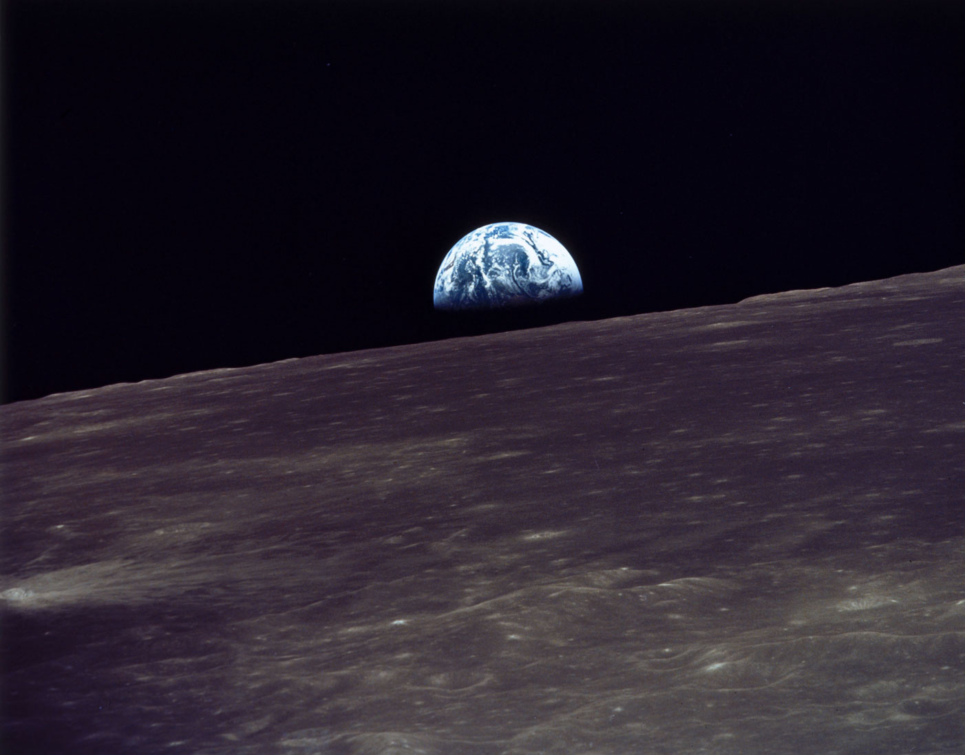 Earthrise Earthrise, a photograph of the Earth taken by astronaut William Anders during the 1968 Apollo 8 mission.