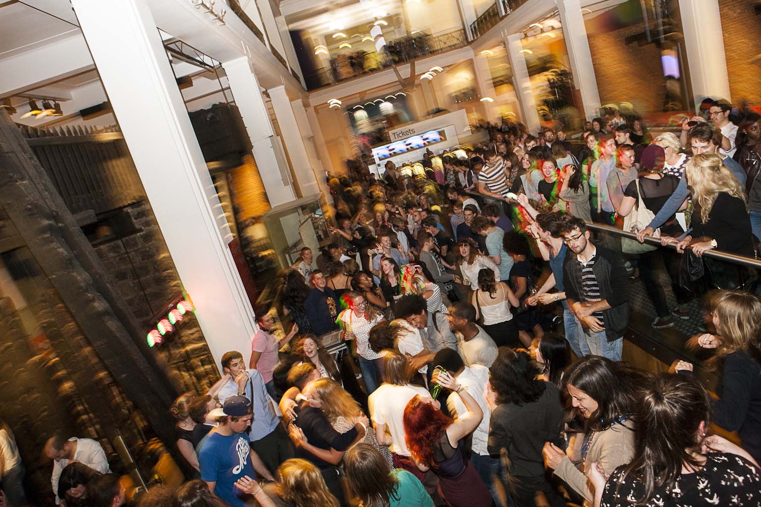 Visitors mingling at the August Lates. Image credit: Science Museum