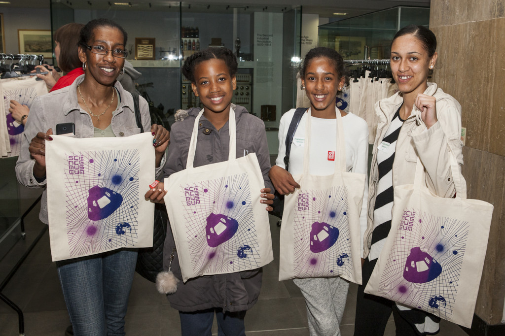 Screen printing tote bags. Credit: Science Museum. 