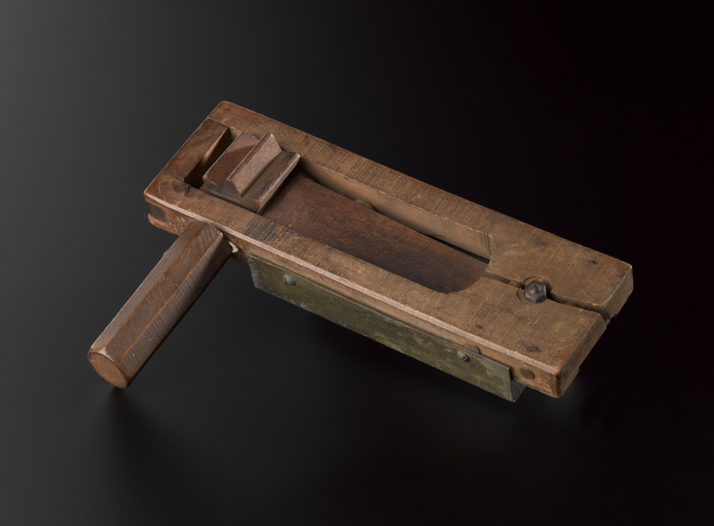 Gas alert rattle, c. 1917