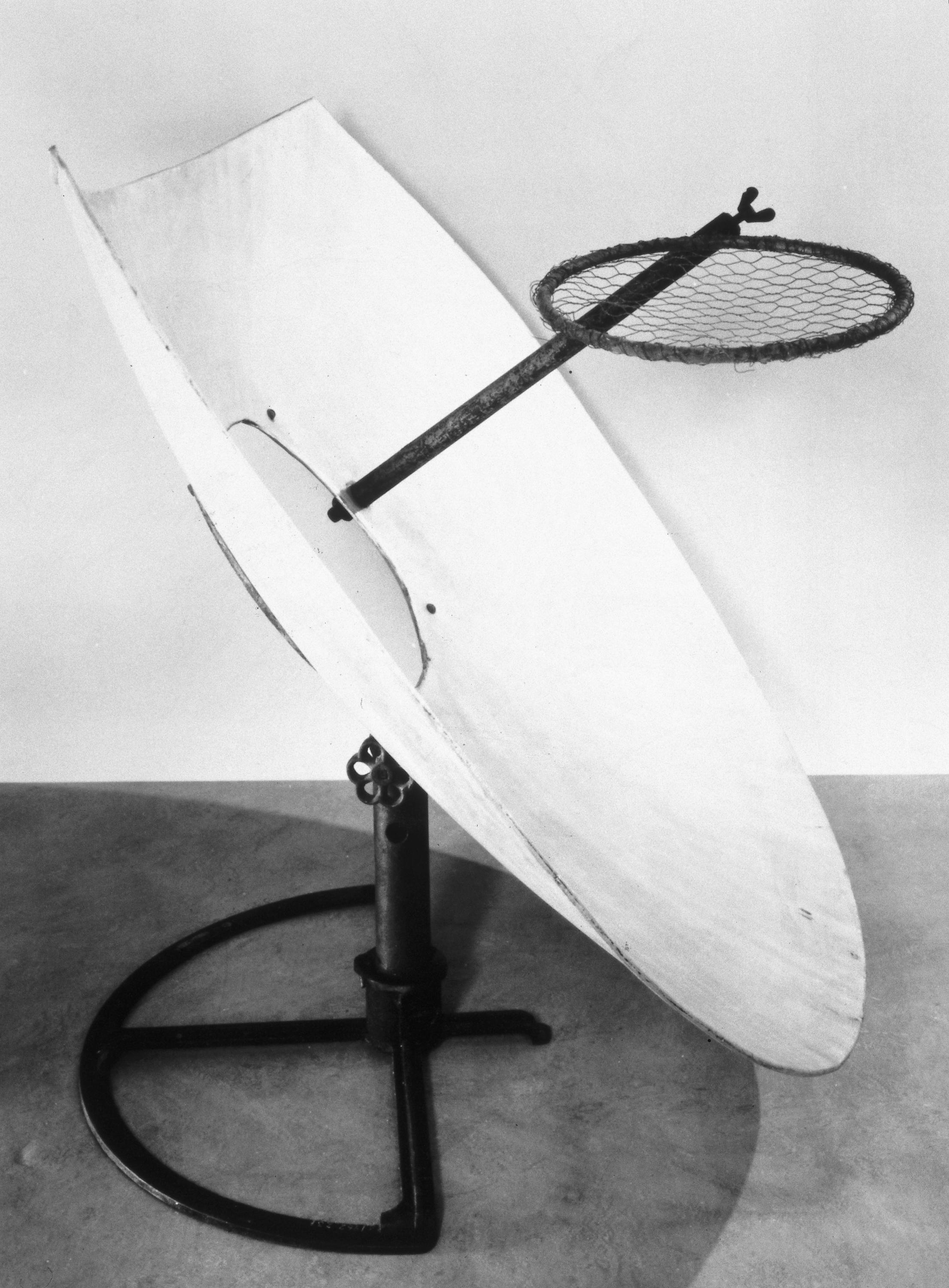 Solar cooker from 1953, designed and made in India. On display in the Sun: Living with Our Star exhibition.